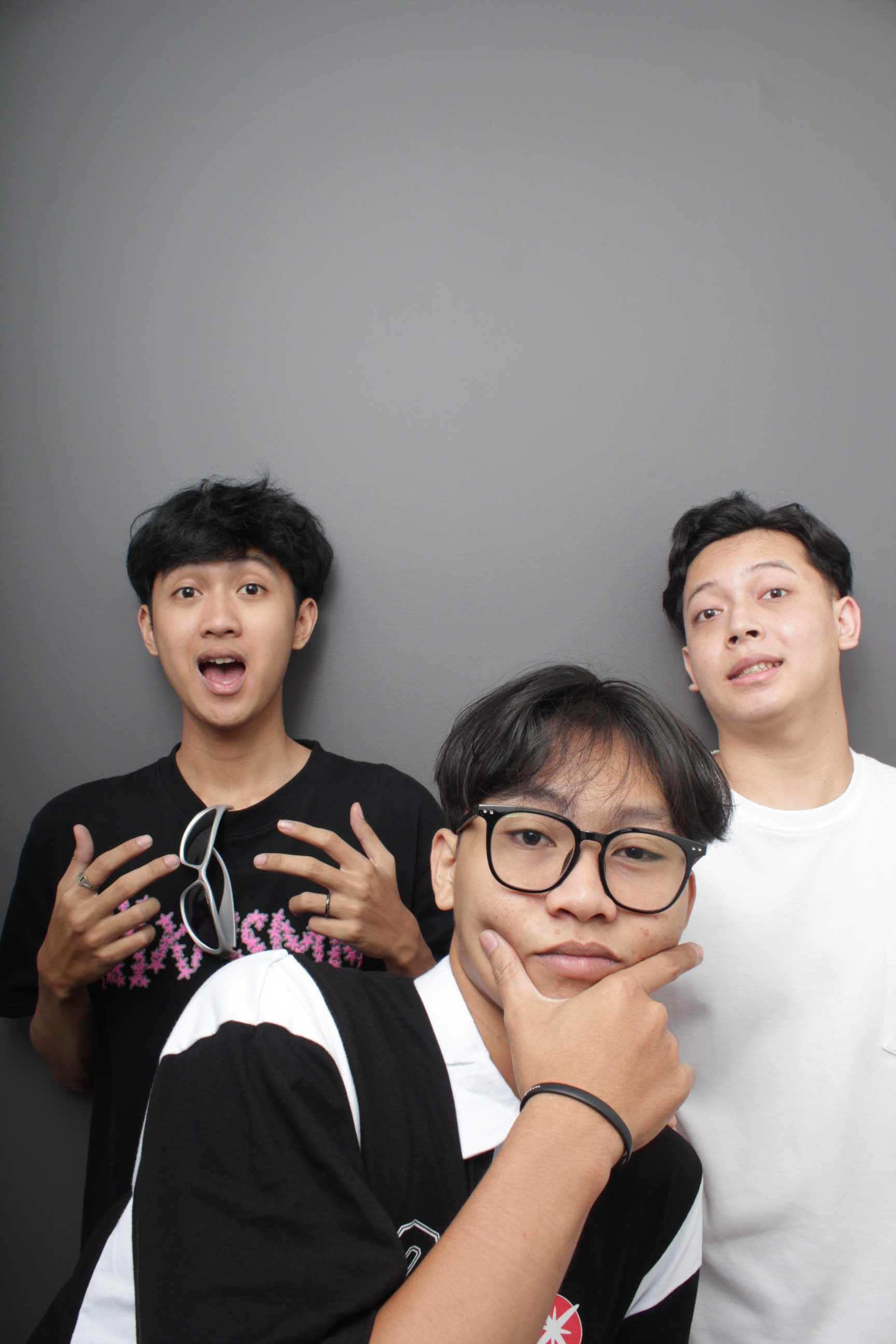 Box 5 Grey — photobox Fotohokkie Big Box Mall BTM Bogor, Bogor