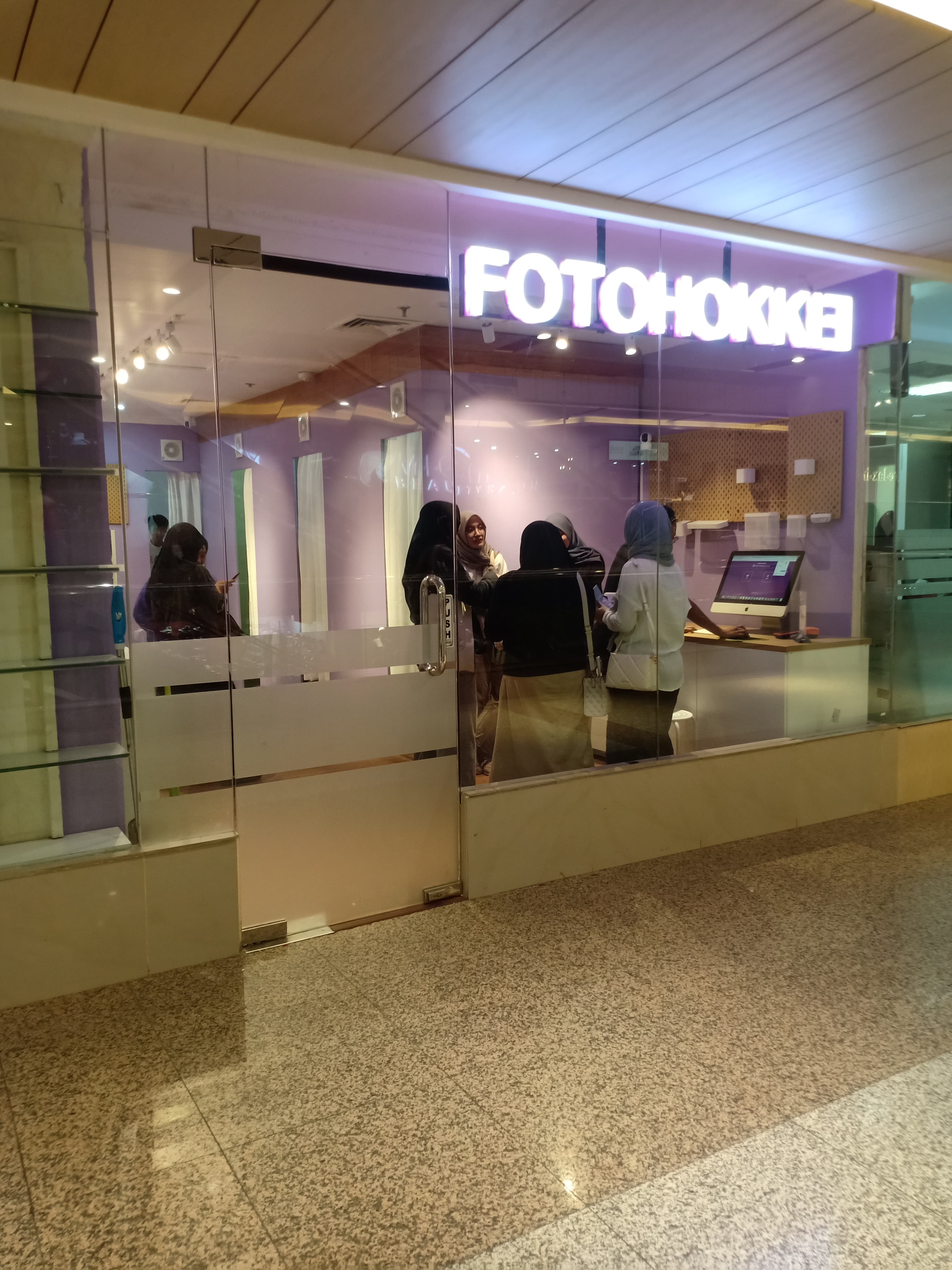 Lokasi photobox Fotohokkie Plaza Blok M, Jakarta